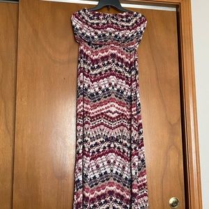 Trixxi Maxi Dress Size M
